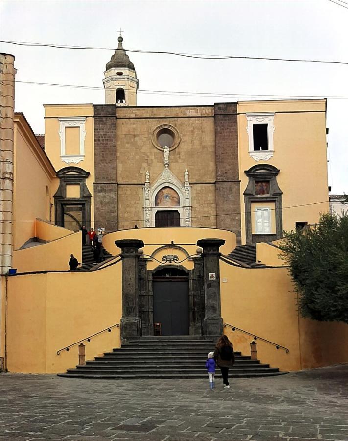 Hermes Rooms For Tourists Naples Luaran gambar