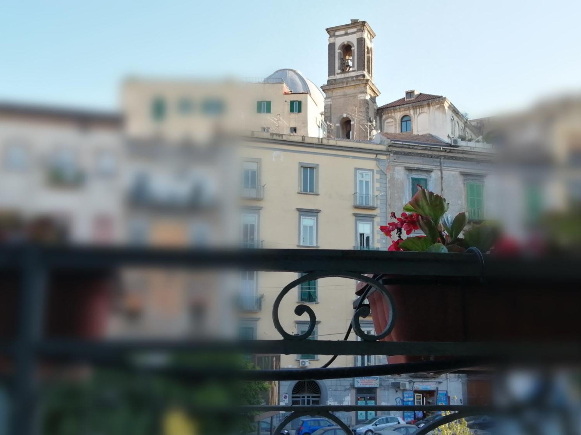 Hermes Rooms For Tourists Naples Luaran gambar