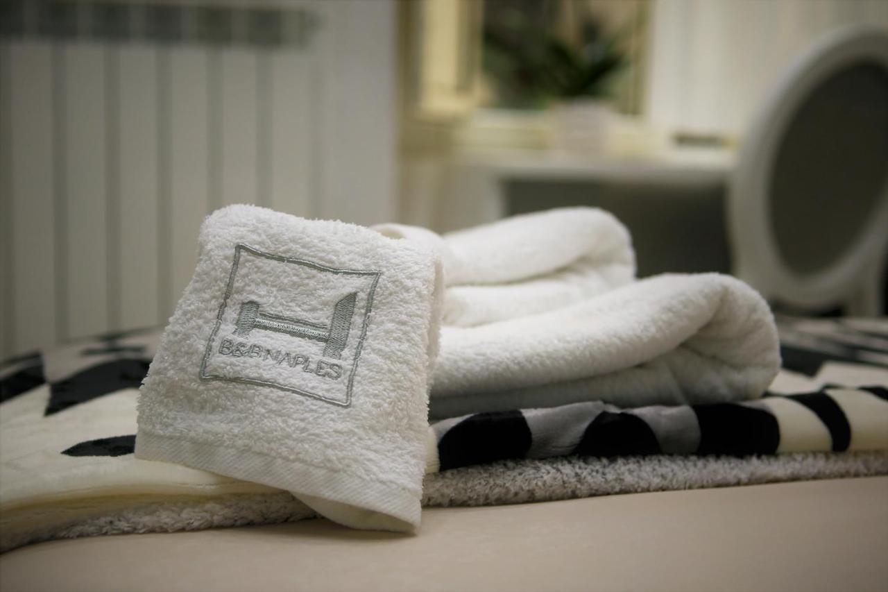 Hermes Rooms For Tourists Naples Luaran gambar