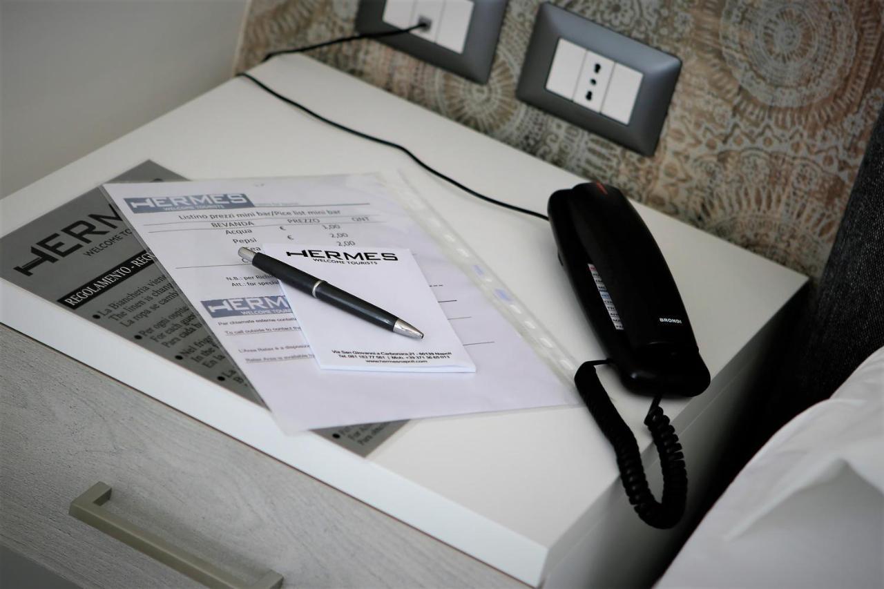 Hermes Rooms For Tourists Naples Luaran gambar